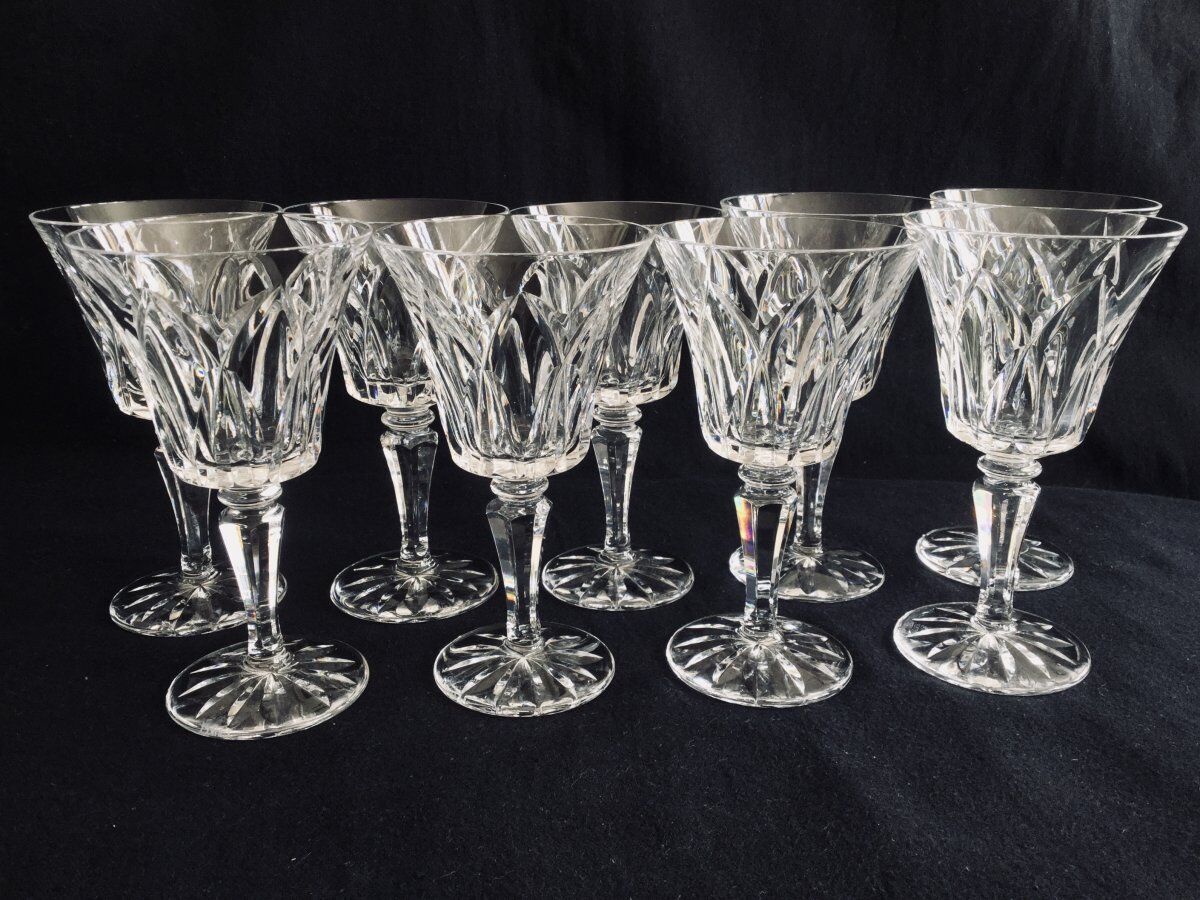 Set of 9 glasses of white wine in crystal of Saint Louis camargue model