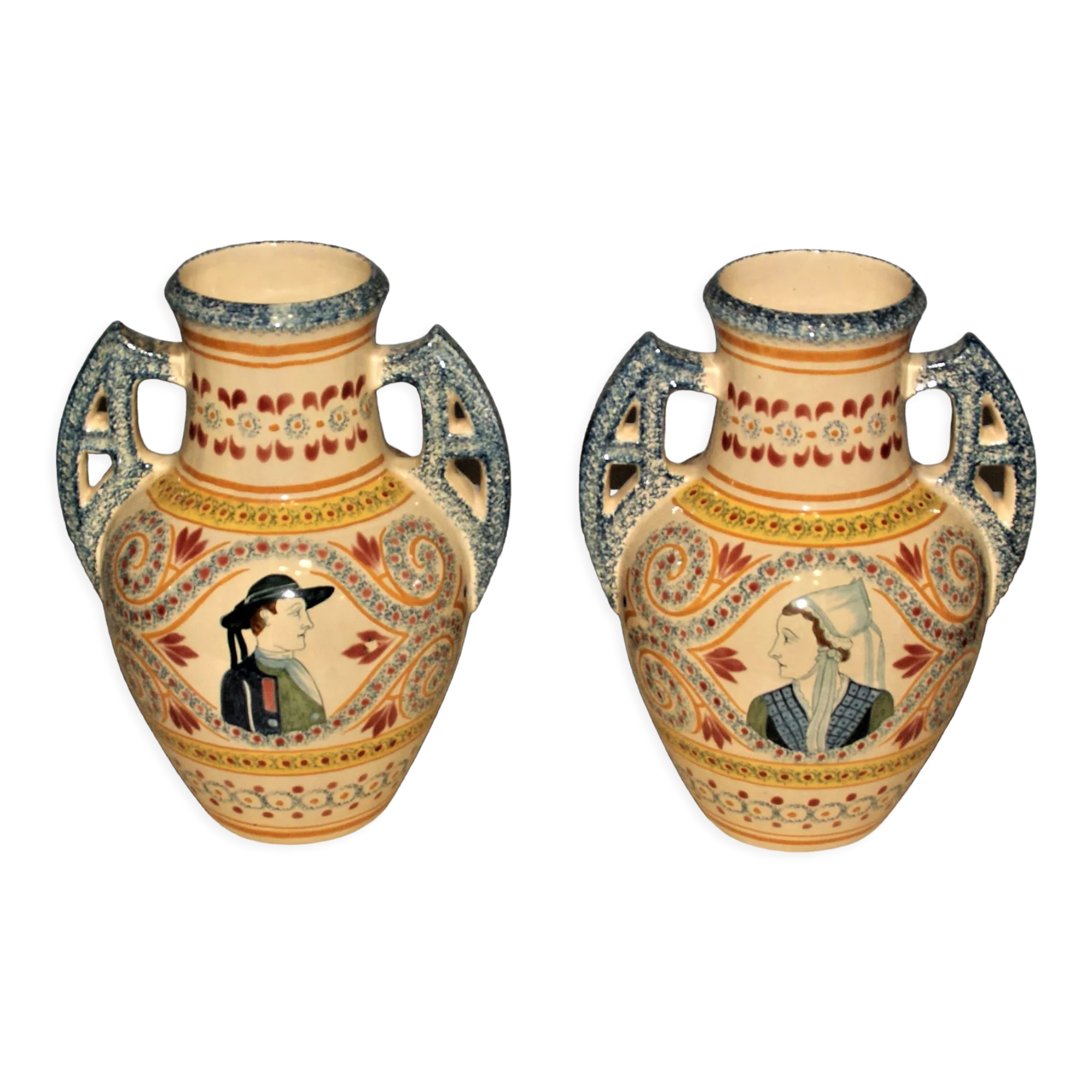 Pair of vases signed Henriot Quimper