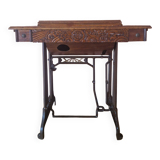 Sewing machine table