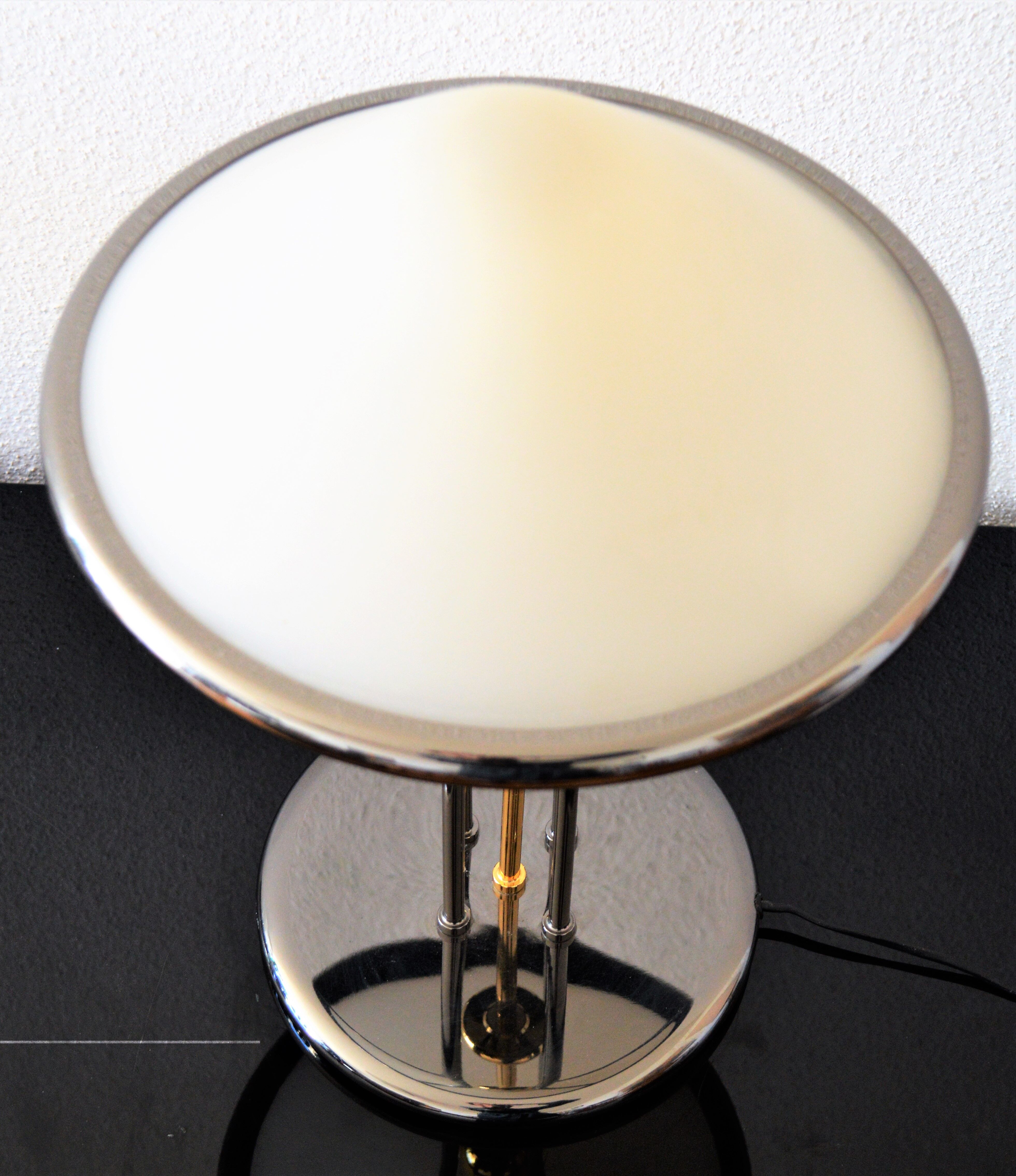 Italian floor lamp from the 80s/90s design