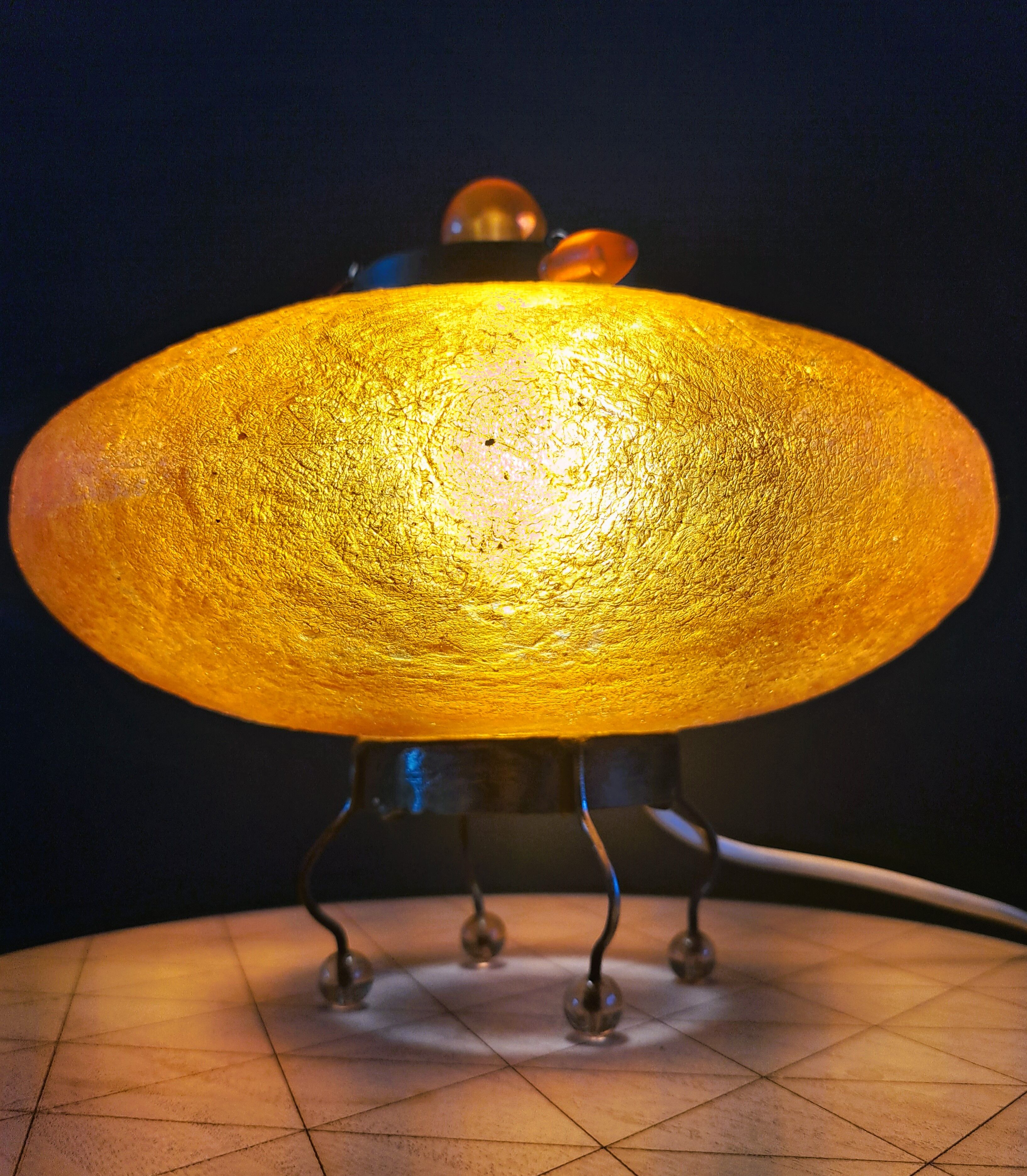 Vintage ufo space age lamp