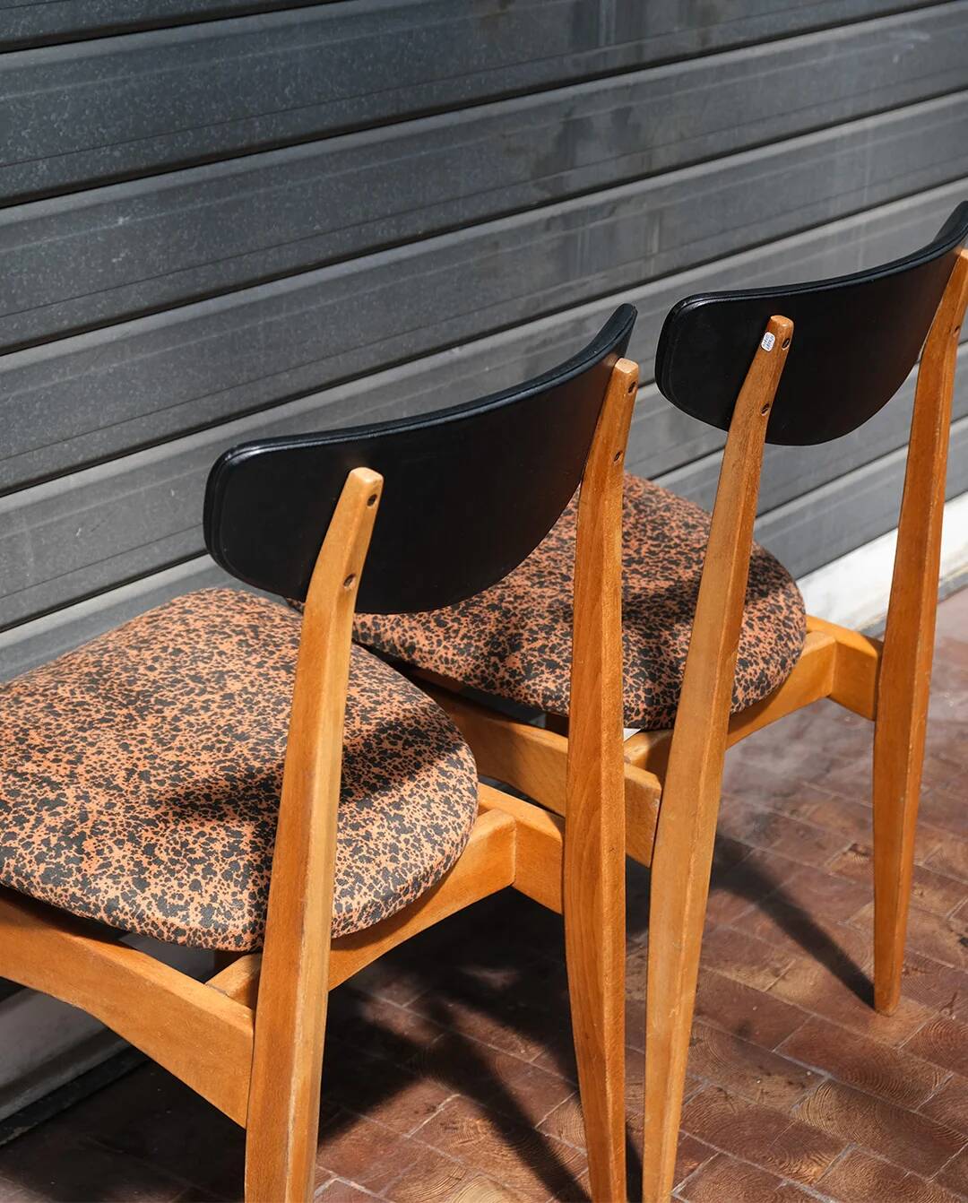 Chaises retapissées x2, années 60