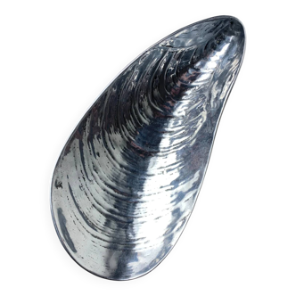 Large mussel shell vide-poches, chromed metal, Italy, 1970s
