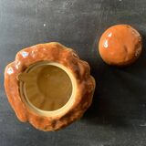 Brioche-shaped slip sugar pot, shaped and sculpted