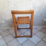 Wooden folding chair