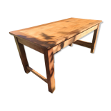 Farm table