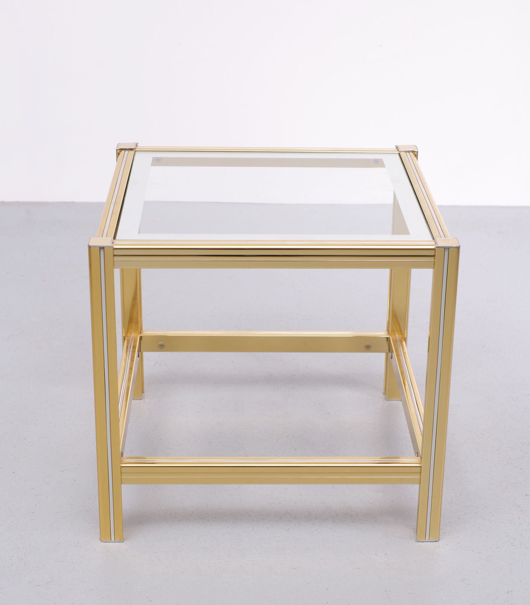 Table d'appoint, années 1970