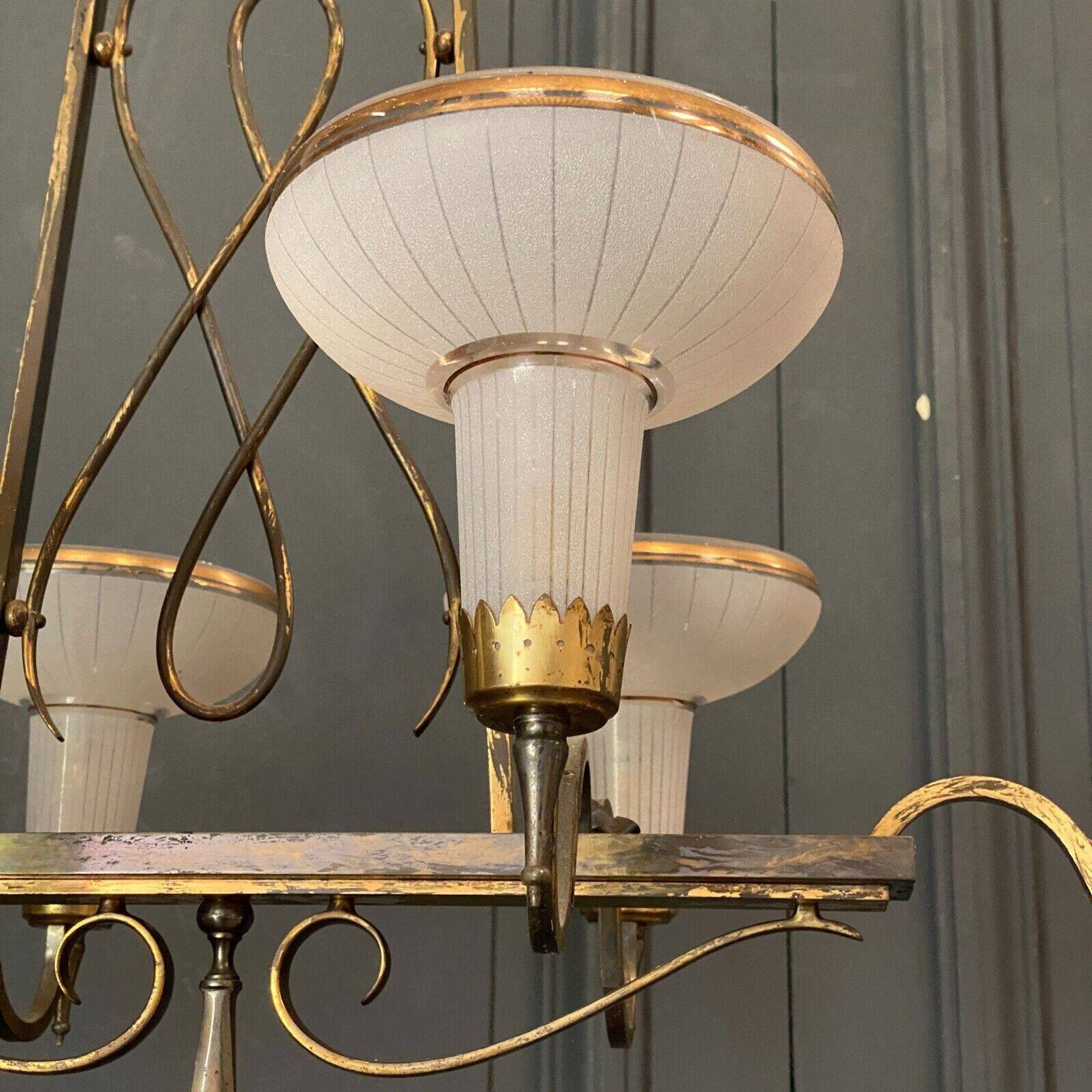 Chandelier in gilded metal 1950 6 lights cut in frosted glass