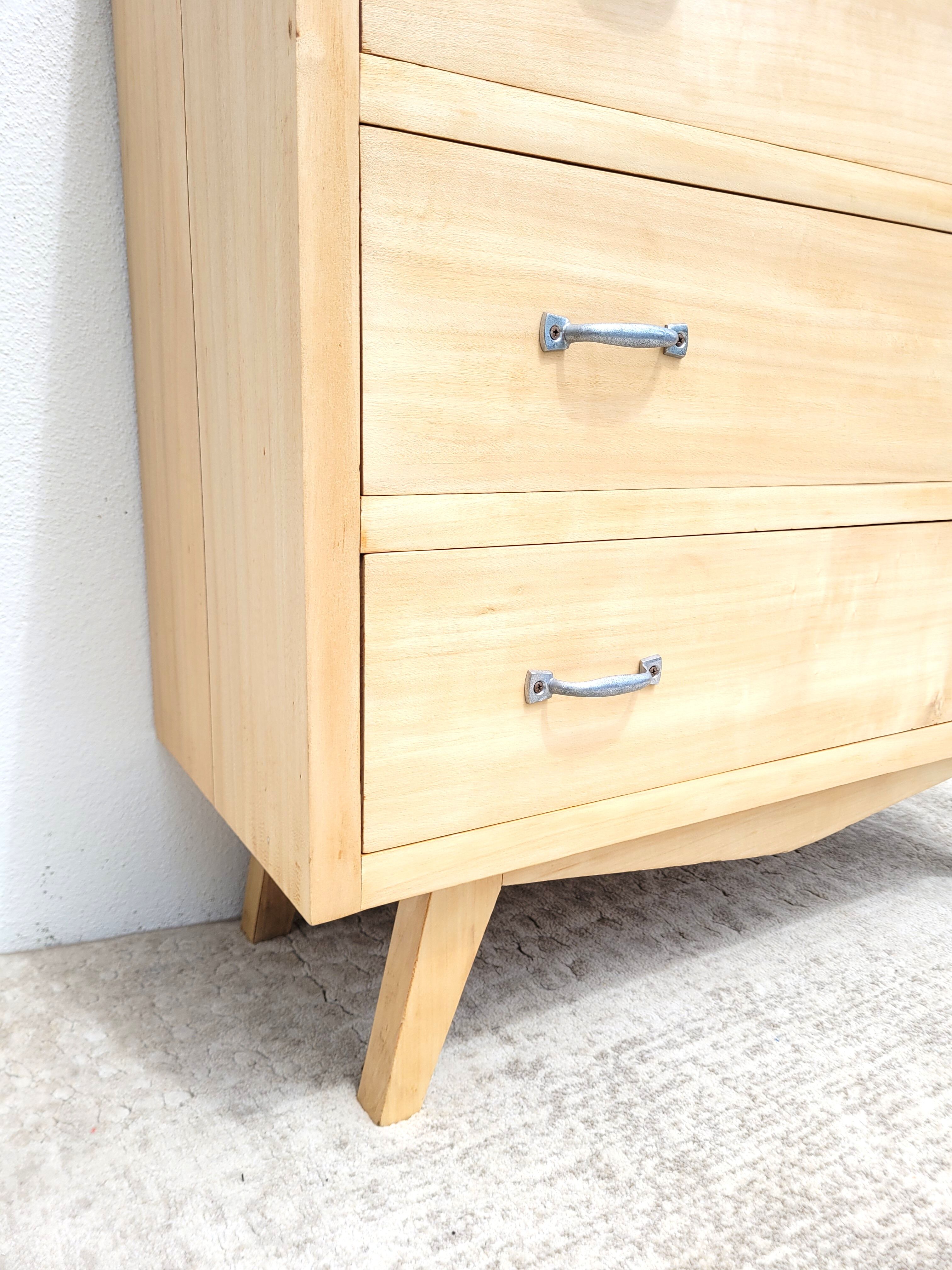 Commode compas vintage