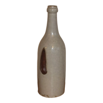 Old bottle in glazed clay of Saône et Loire