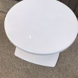 Stamp tulip coffee table
