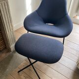 Magnus Long Cross chaise longue jambe & repose-pieds, laine bleu marine