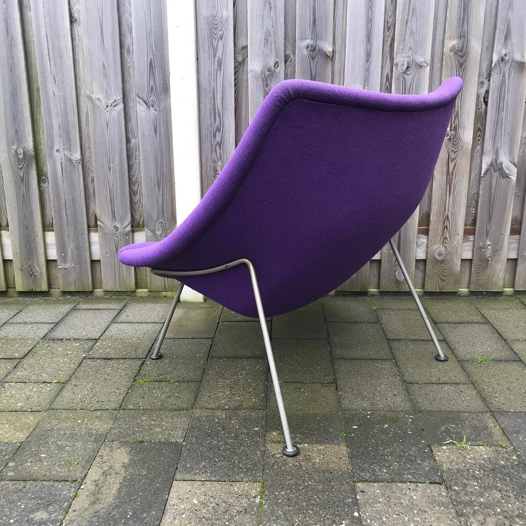 Artifort F157 Oyster armchair by Pierre Paulin 1958