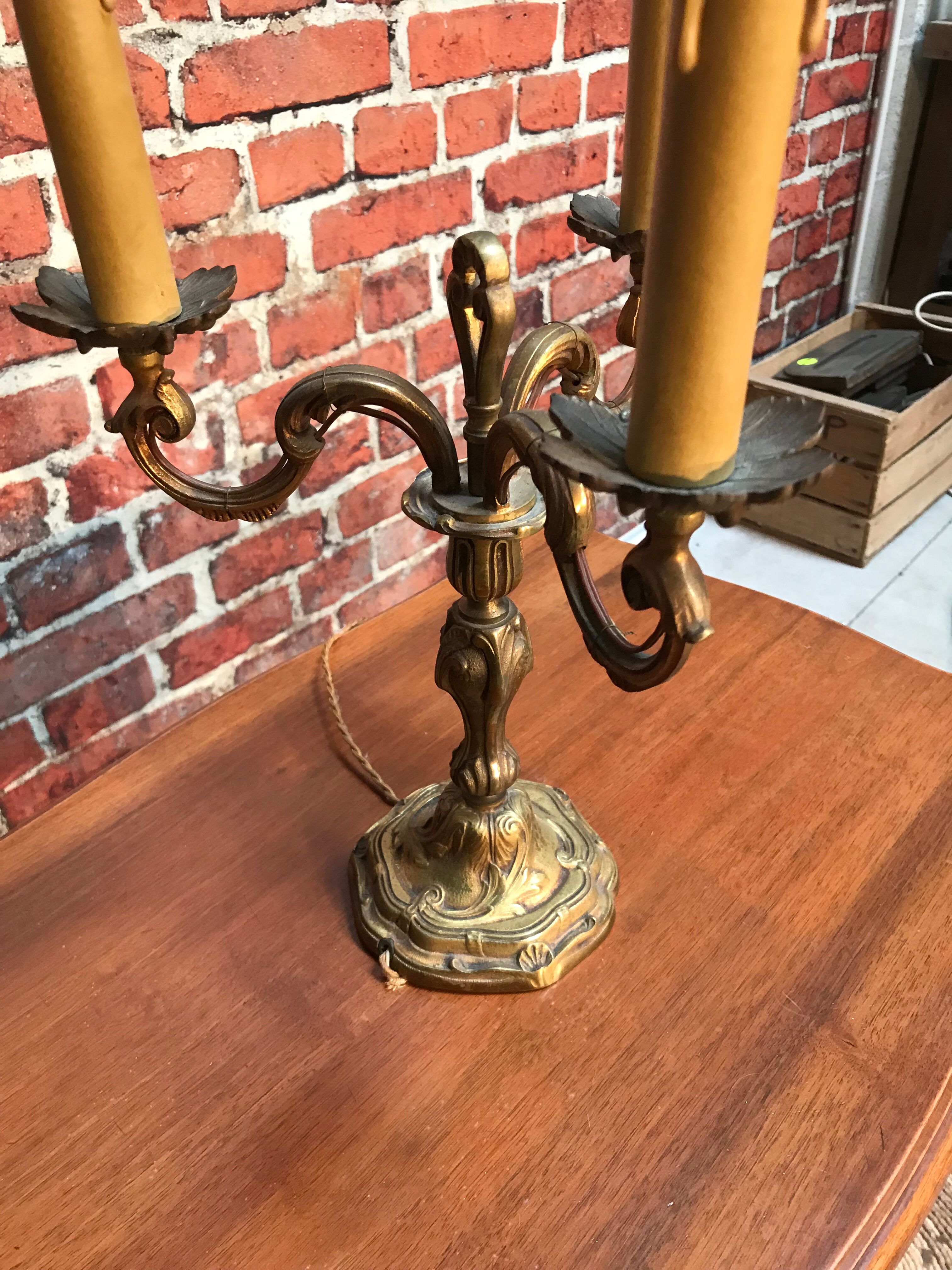 Electric candelabra
