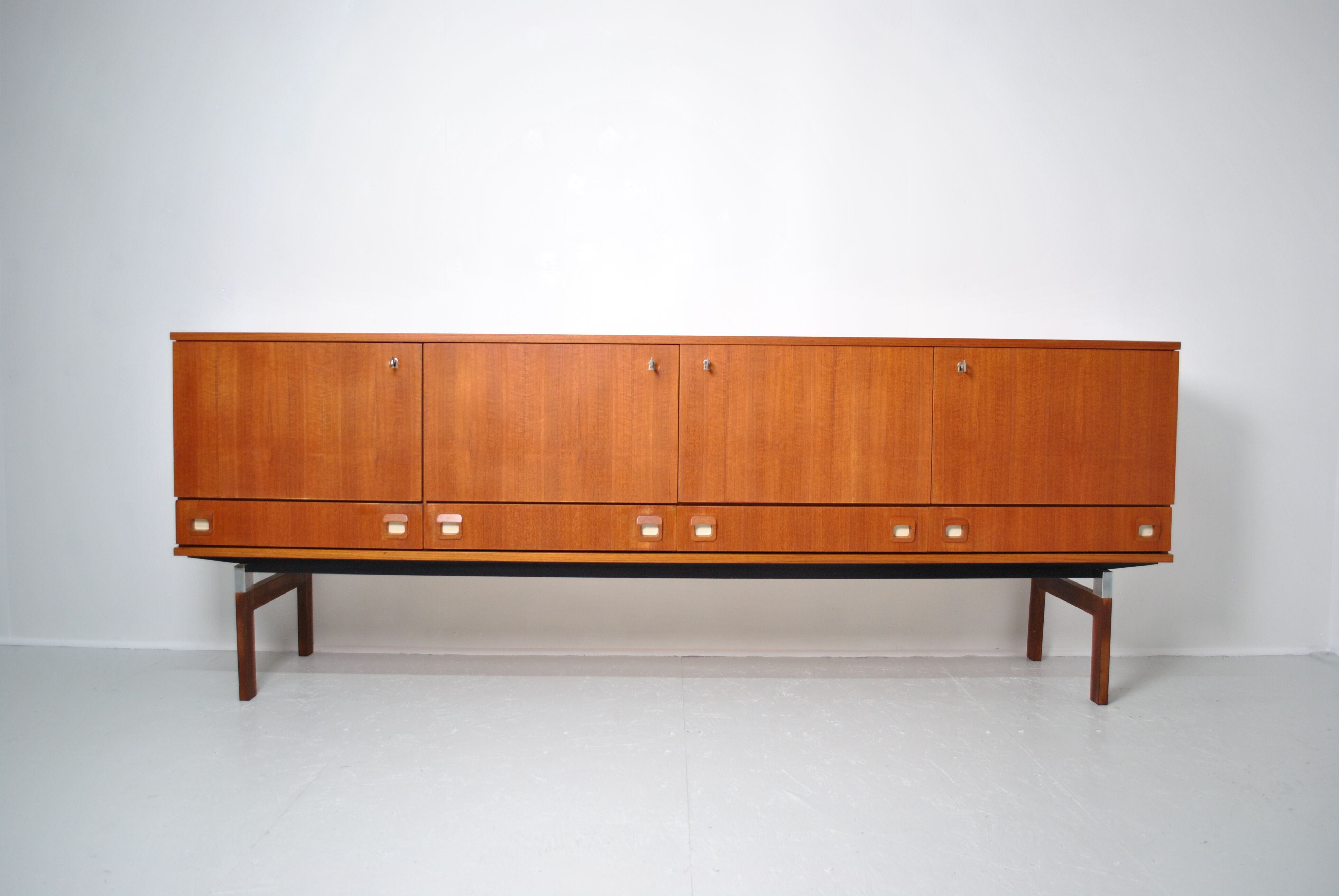 Enfilade en teck 1970