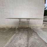 Kartell oval table