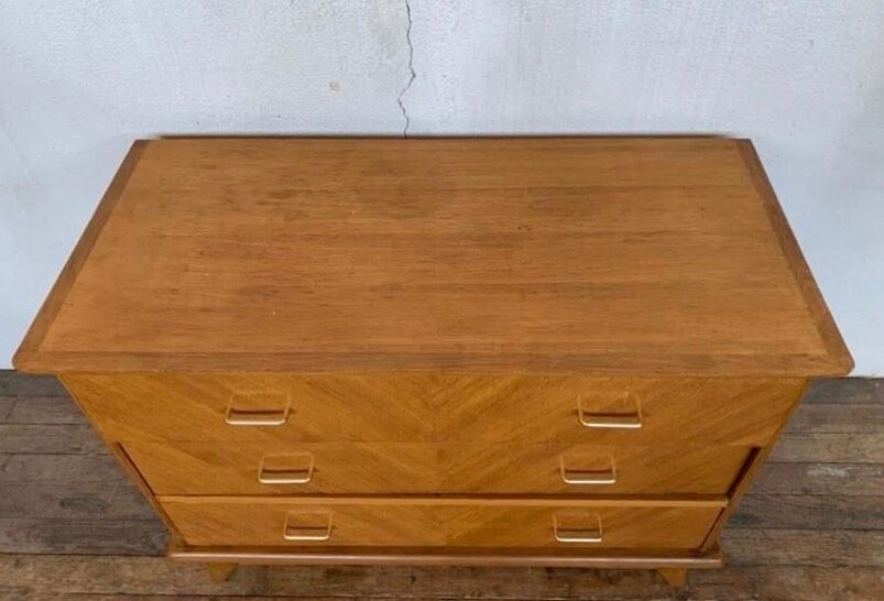 Commode vintage à 3 tiroirs pieds compas en chêne clair