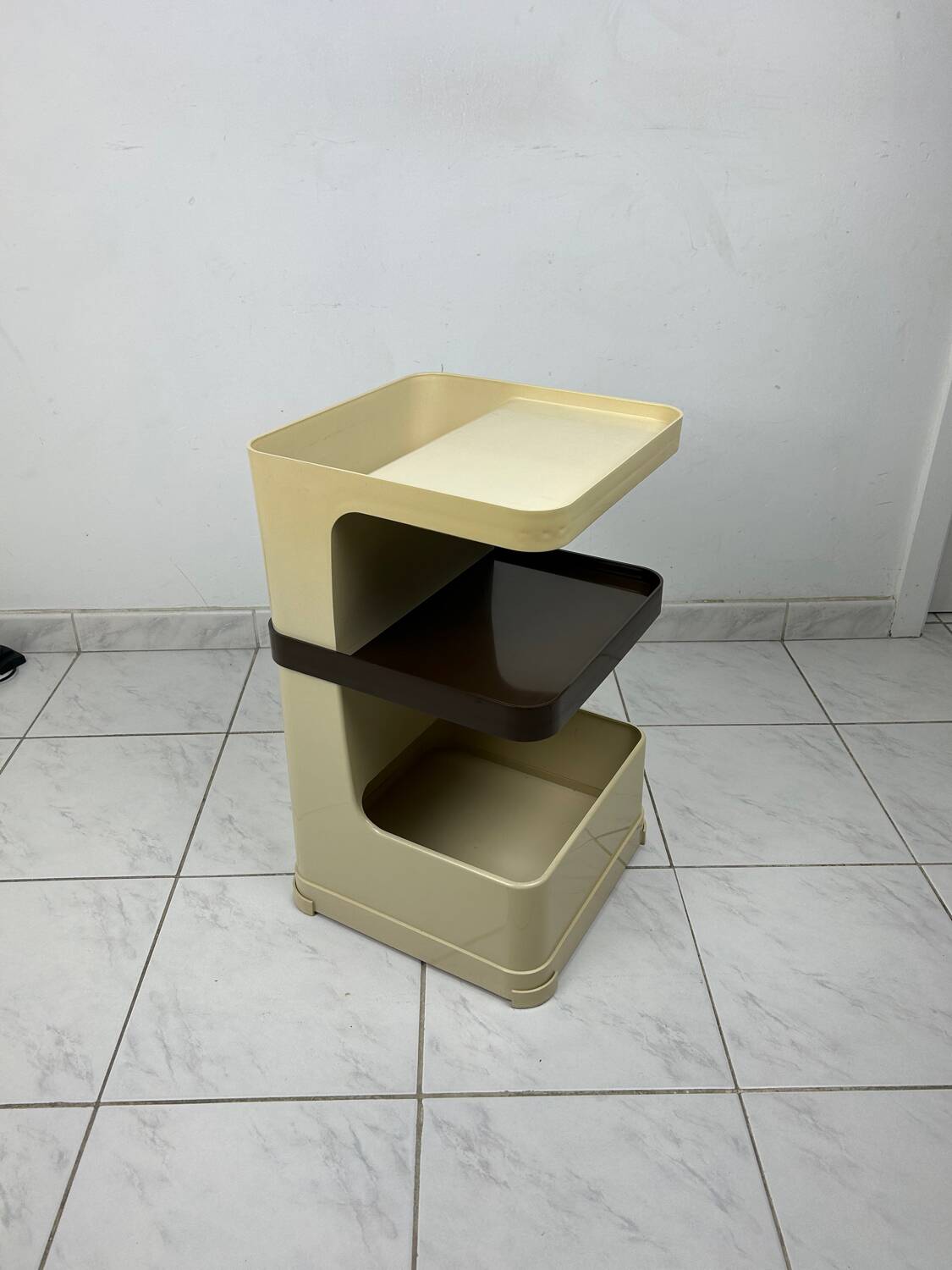 Vintage side table Flair Holland