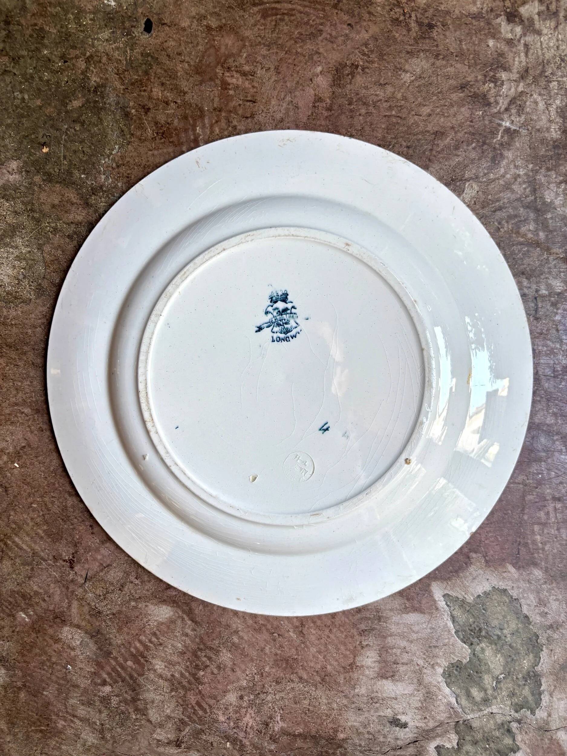 Round plate Longwy in blue ironstone, "Chartres" service.