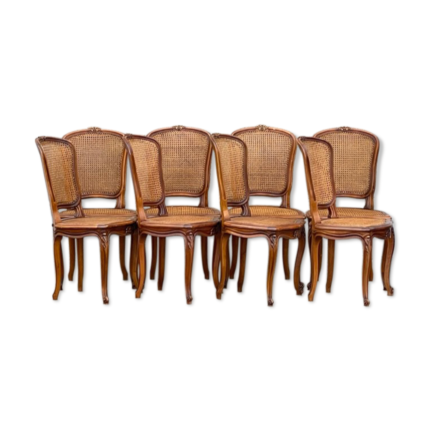 Série de 8 chaises cannées