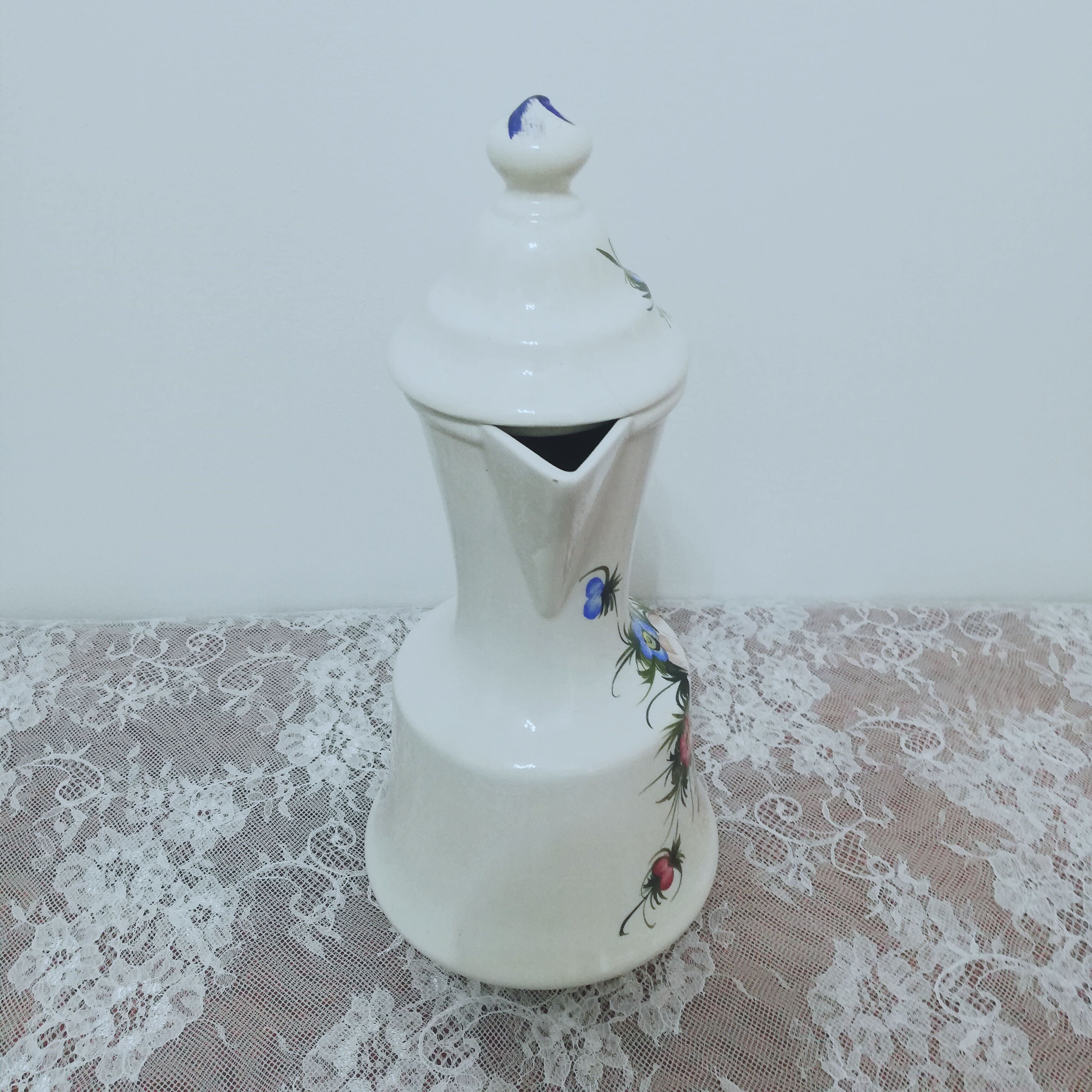 Pitcher vase in Italian earthenware