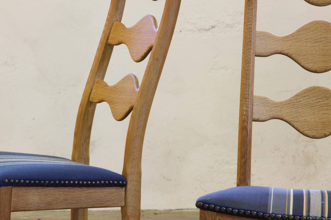 Chaises de salle à manger en chêne brutaliste danois des années 1960 dans le style de Kjærnulf