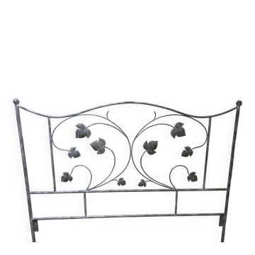 Tête de lit en fer forgé – fabrication artisanale – 148 × 134 cm