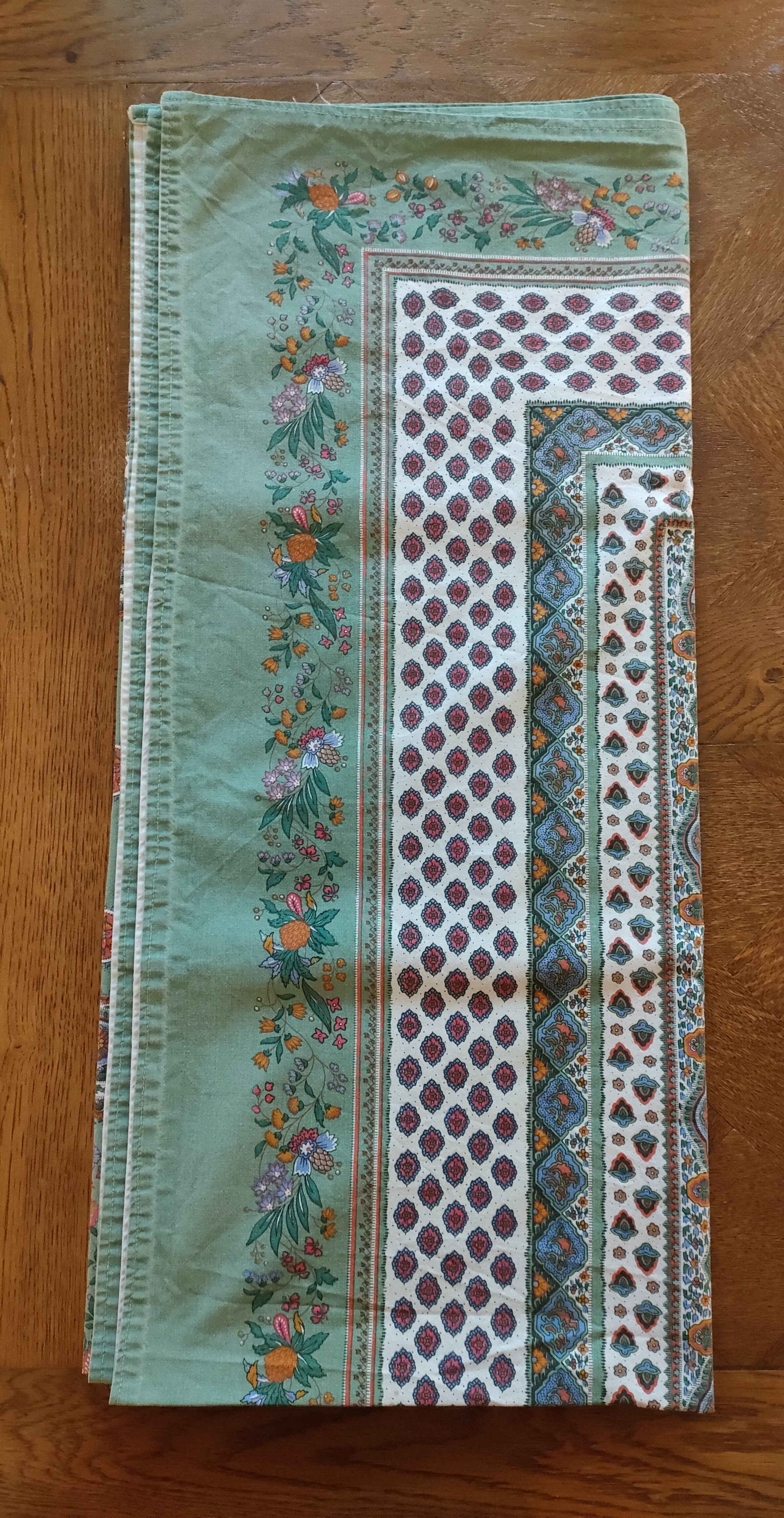 Nappe coton imprimé provençal 140 x 260