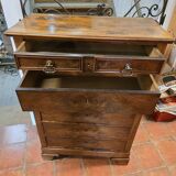 Louis Philippe style chest of drawers in walnut