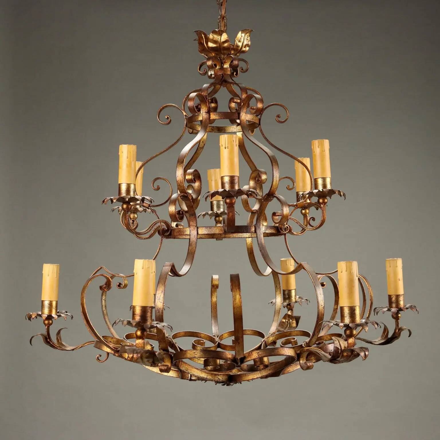 Antique chandelier in gilded iron and sheet metal, 12 lights, Italy, 20th century