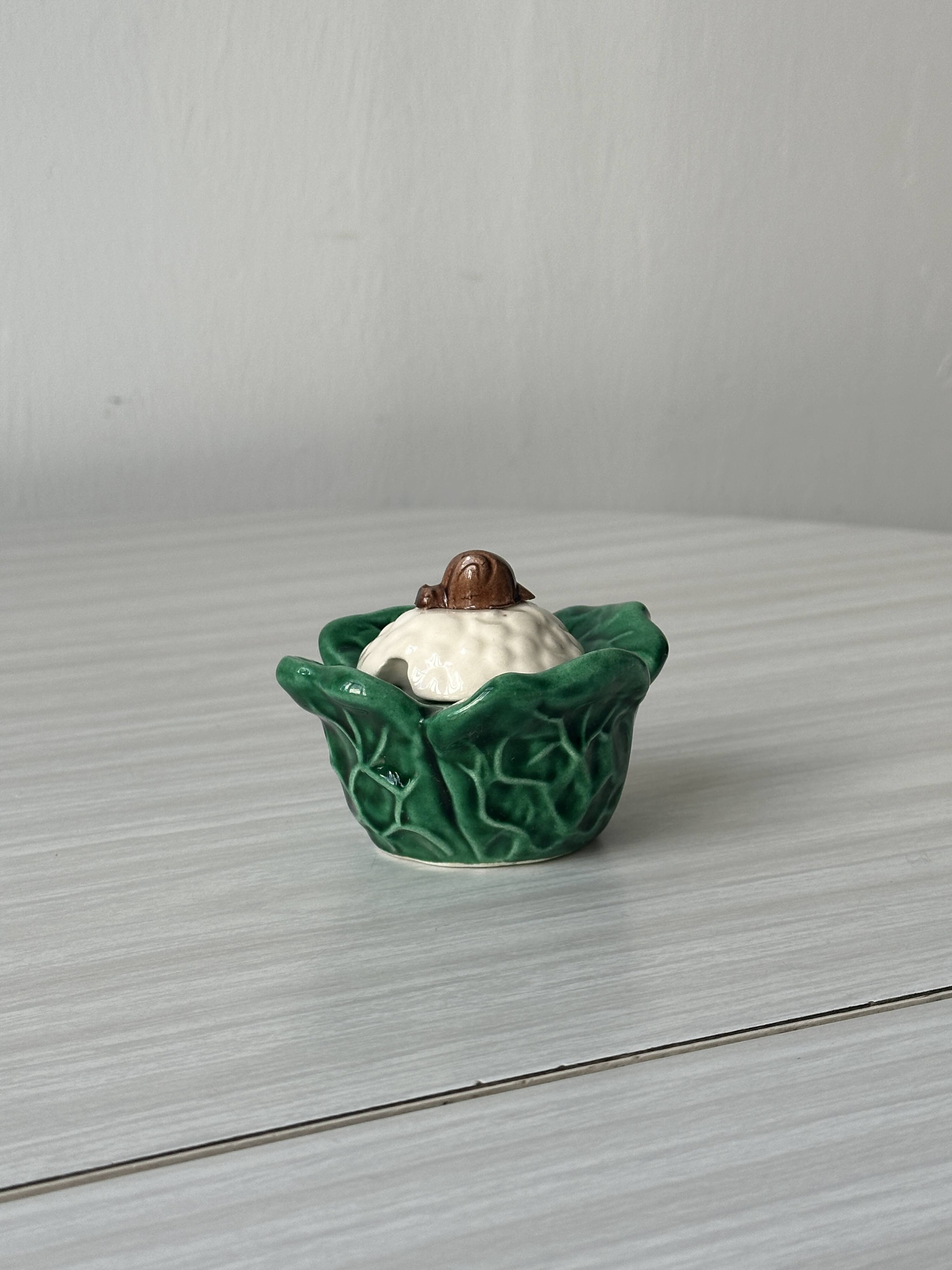 Small ceramic cabbage, sugar sauce boat.