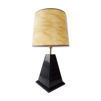 Lampe de table pyramide noire des années 70