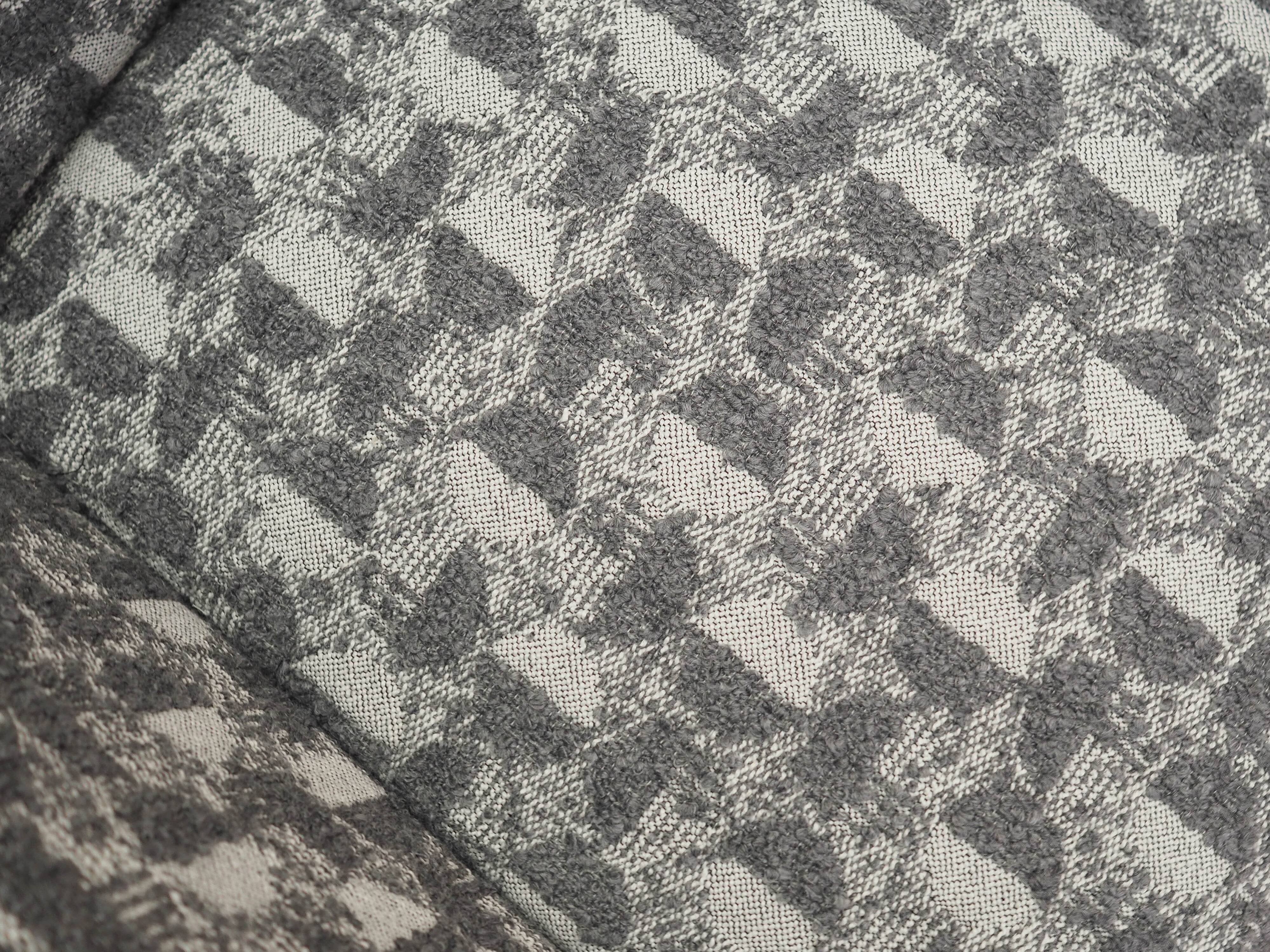 Lounge armchair, Italian design, 1970s, made in Italy