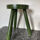 Tabouret trépied peint
