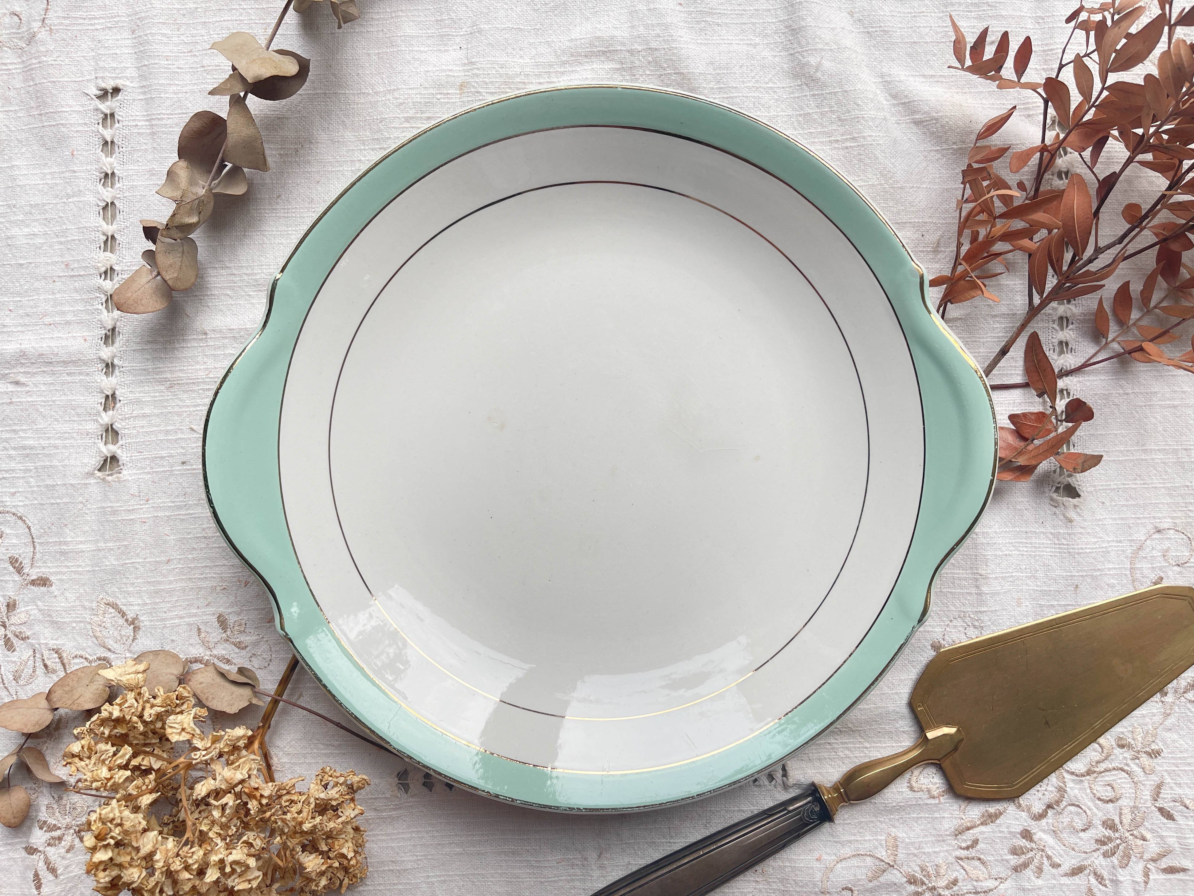 BADONVILLIER white and green porcelain ear cake dish with gold trim