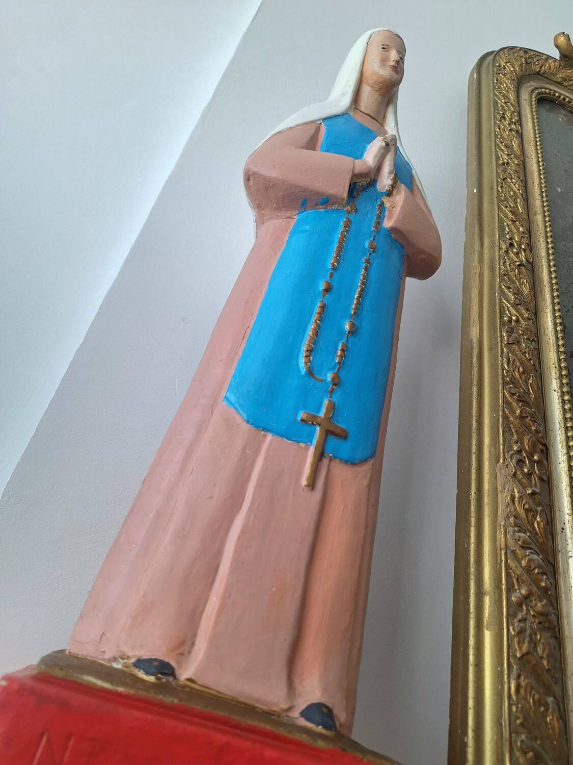Large antique statue of the Virgin, vintage religious decoration
