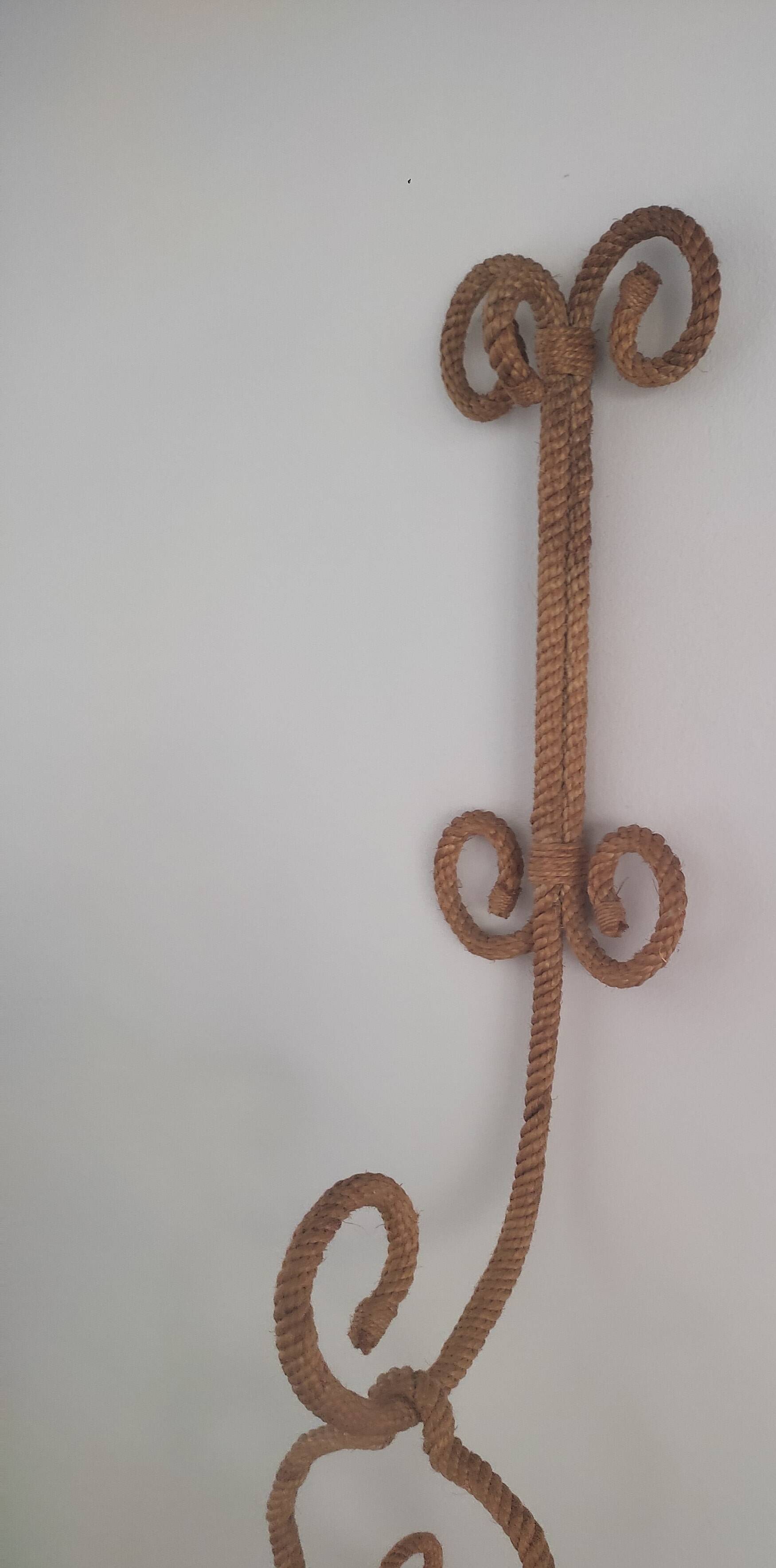 Rope wall lamp