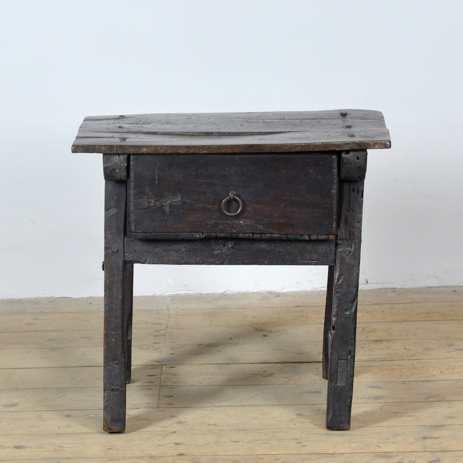 Spanish oak side table, 18th century