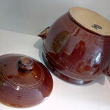 Enamelled sandstone pot