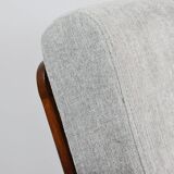 Fauteuil scandinave restauré des années 60, icône polonaise