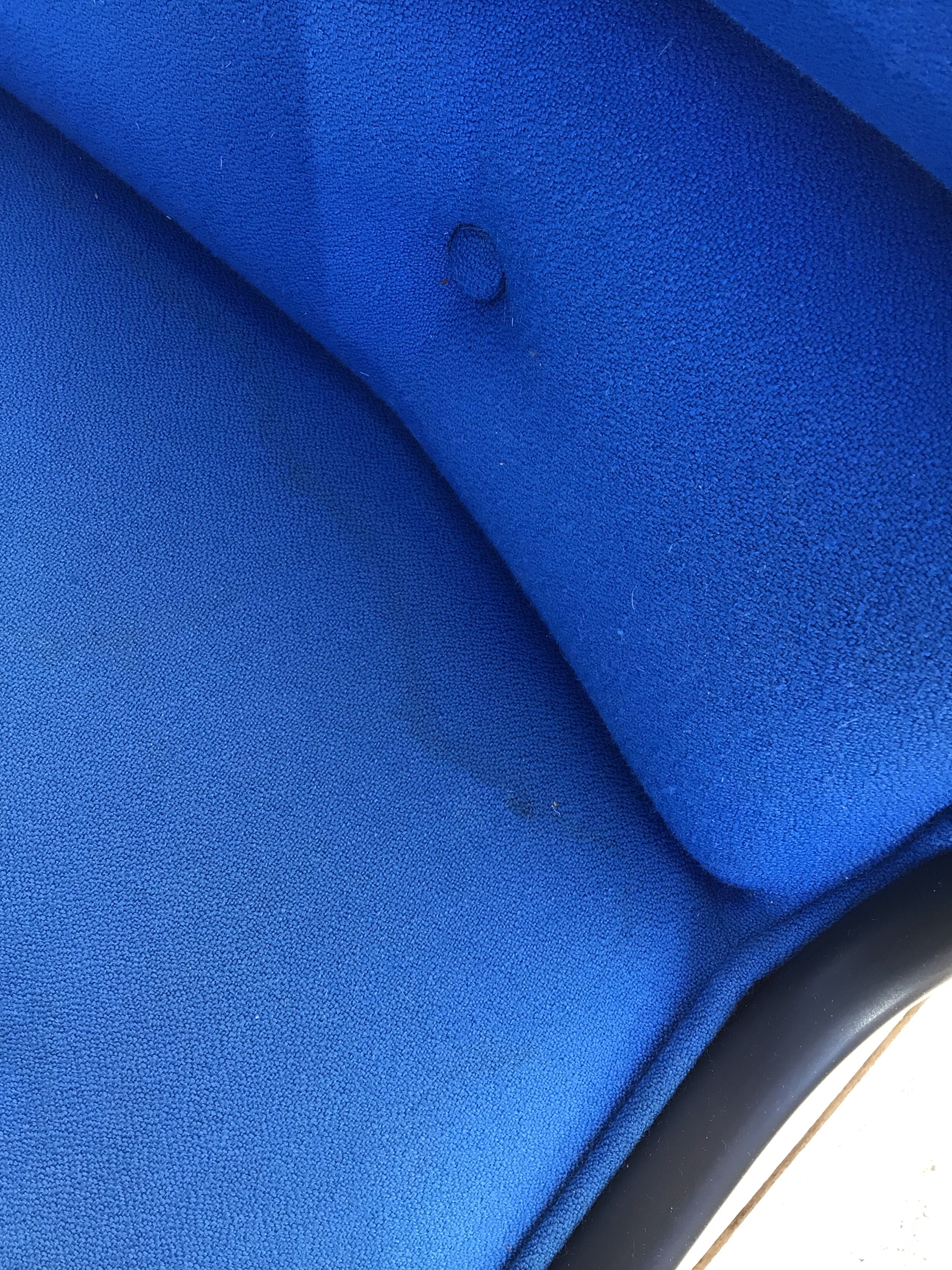 Charles Pollock design executive chair (2 available)