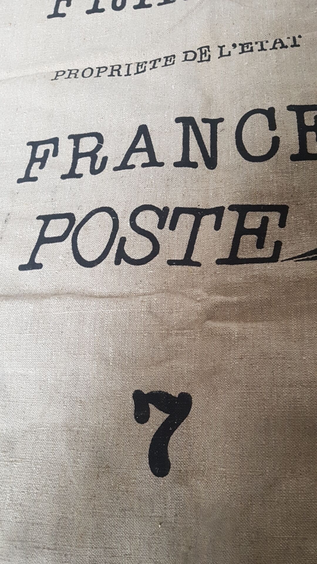 Bag burlap post