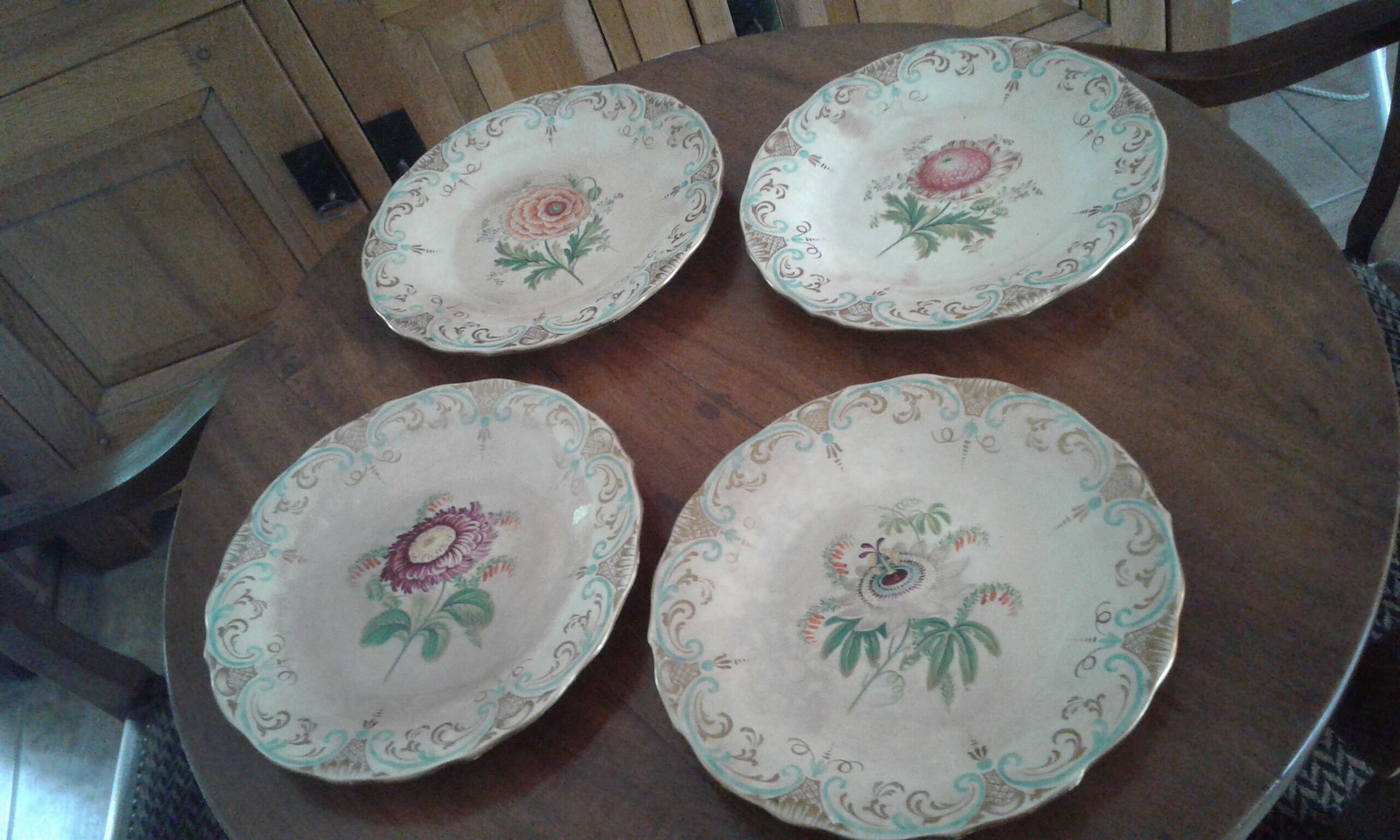 4 Old plates. Flowers. 19th