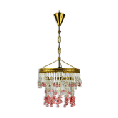 Chandelier pampilles, white and pink drops in clusters.