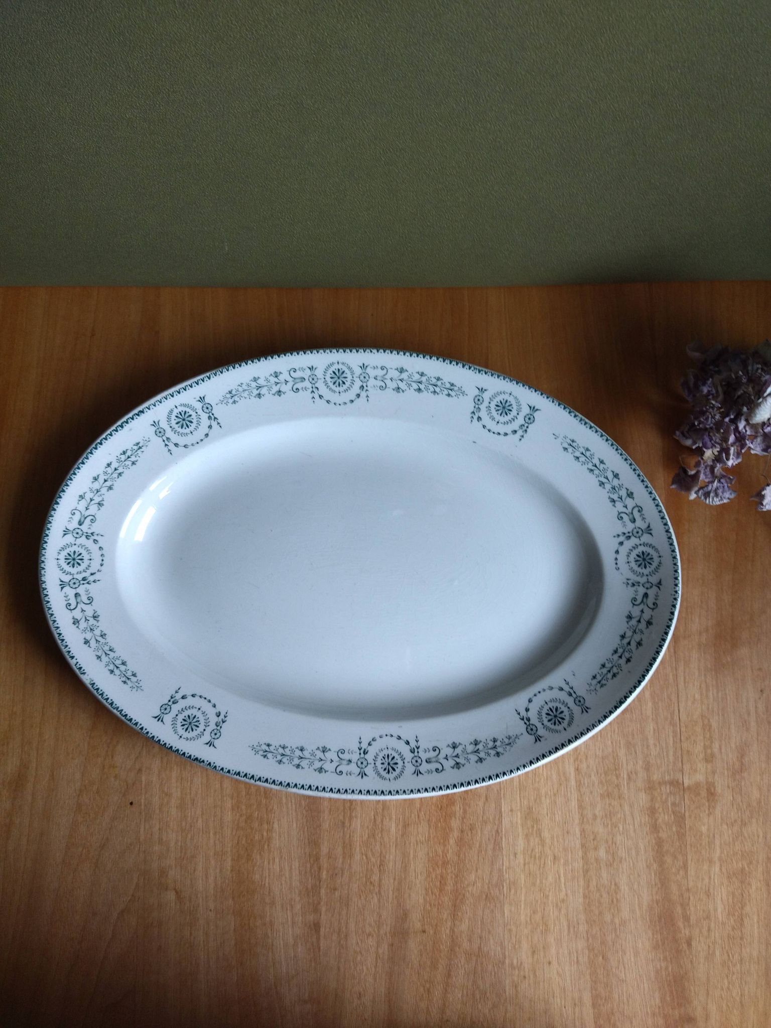 Old service dish k&G Lunéville model Laetitia