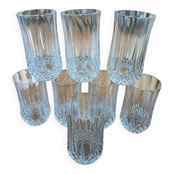 8 verres à eau anciens en cristal