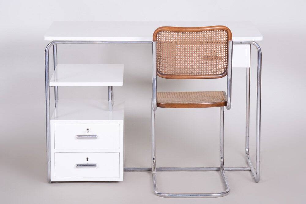 Bauhaus Desk in Chrome-Plated Steel and White Lacquered Wood, Germany, 1930s