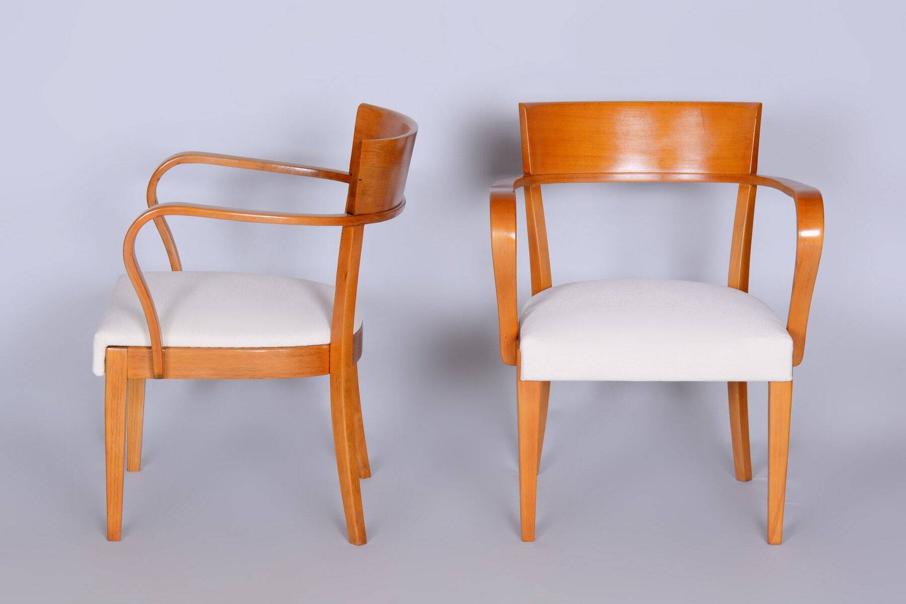Art Deco Beech Armchairs attributed to Jindrich Halabala for Up Zavody, 1930s, Set of 2