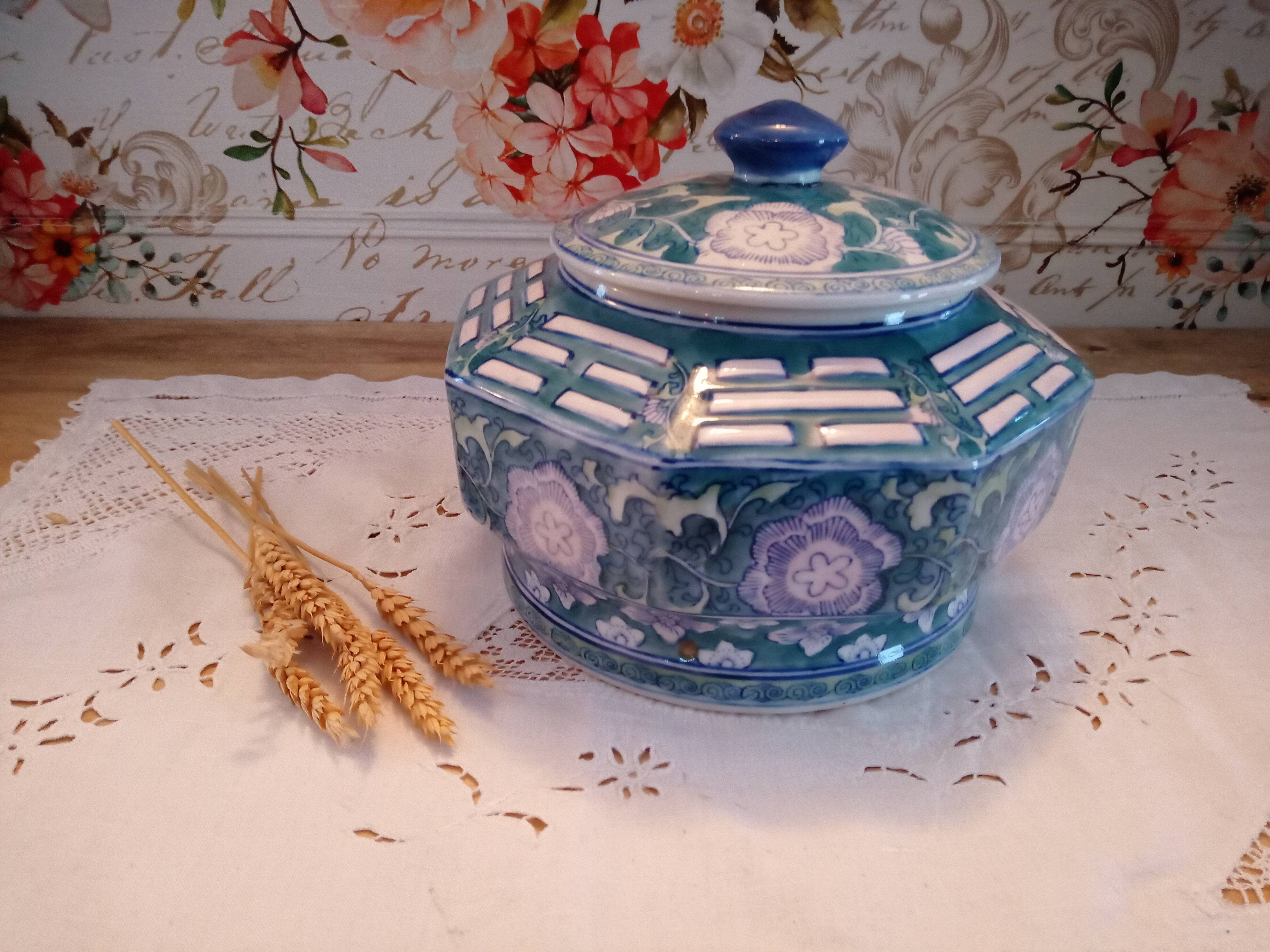 Lidded pot, Chinese ceramic urn celt decoration, blue and lilac