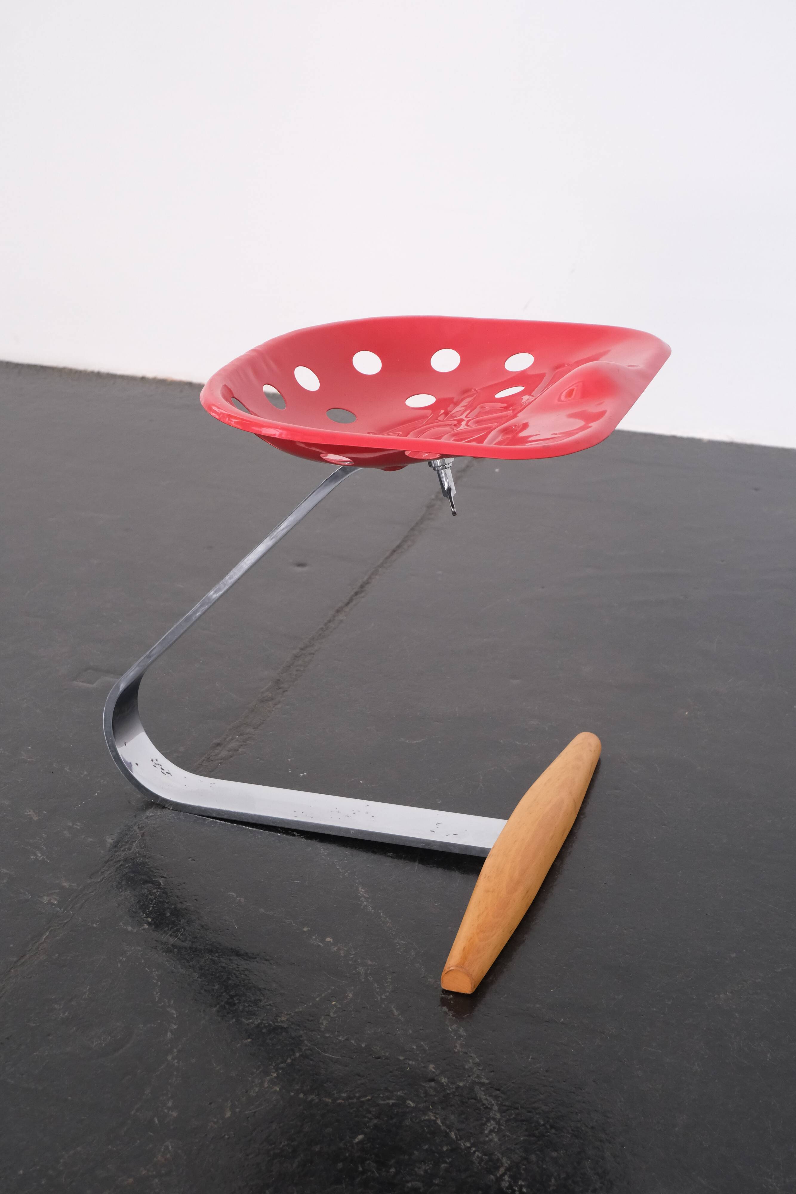 "Mezzadro" stool by Achille & Pier Giacomo Castiglioni / Zanotta
